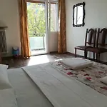 Venice Primavera בית הארחה 2*