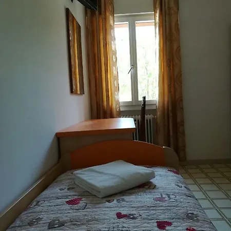 בית הארחה Venice Primavera מרגרה