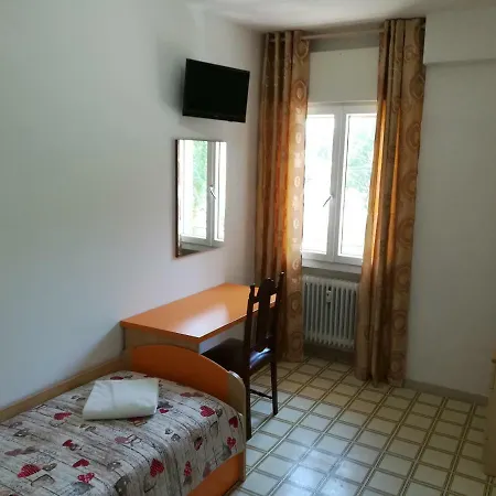 Venice Amazing House 2*